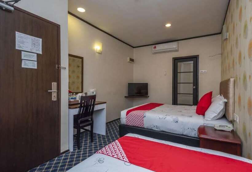 高级三人间, Suan Bee