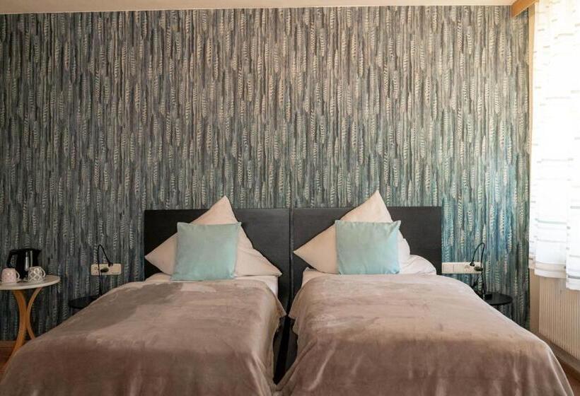 Трехместный Номер Комфорт, Kräuterhotel Villa Vontenie