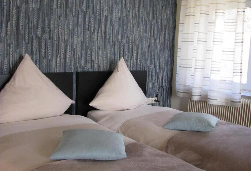 Трехместный Номер Комфорт, Kräuterhotel Villa Vontenie