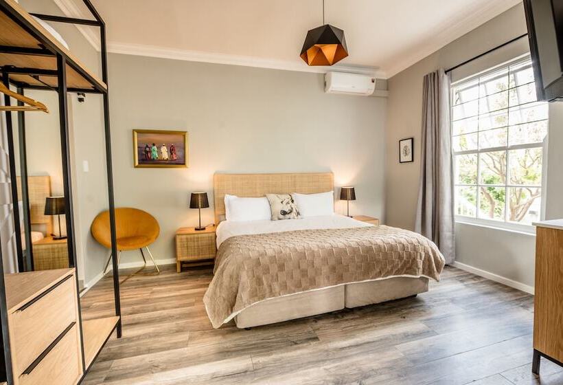 חדר דלוקס, Corner House Residence