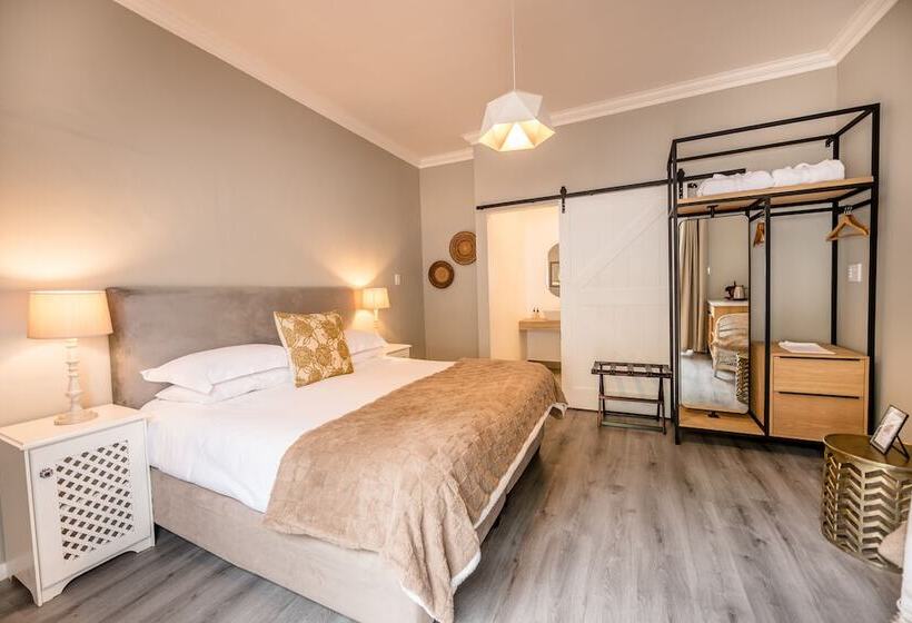 חדר סטנדרט, Corner House Residence