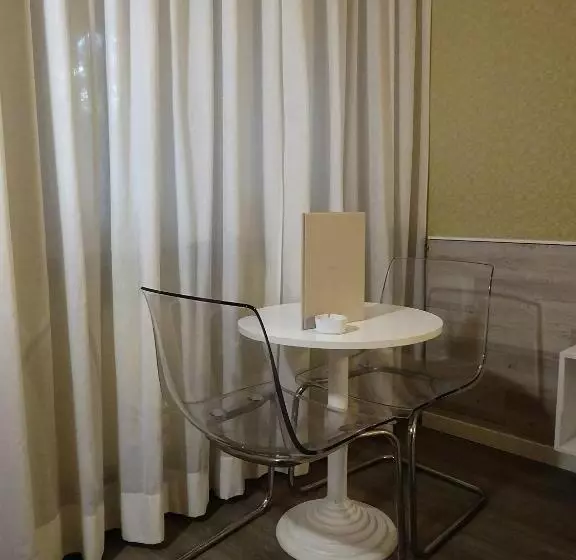 اتاق استاندارد, 7motel   Settimotel