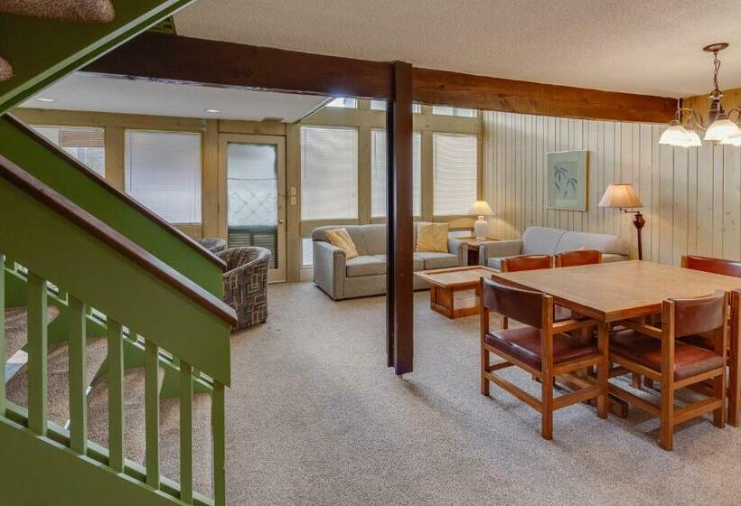 ツーベッドルーム　ヴィラ, Stony Court At Bryce Mountain