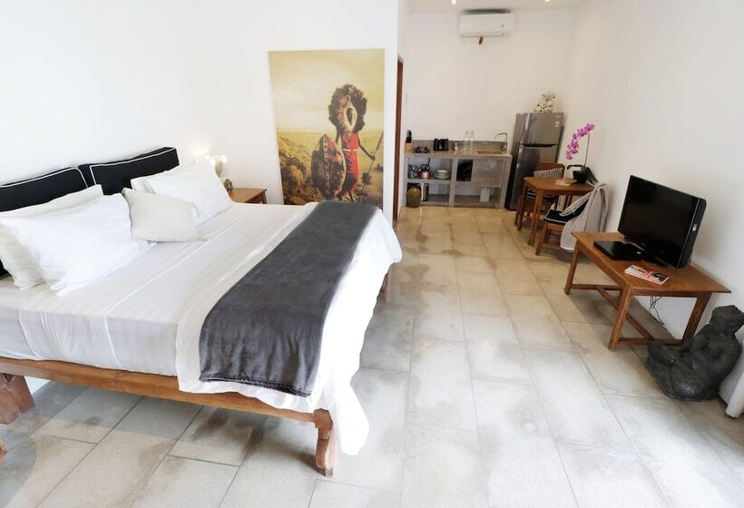 Escritório Deluxe, The Apartments Canggu