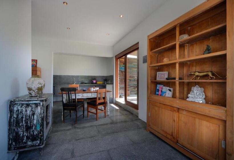 2침실 아파트 풀장구비, The Apartments Canggu