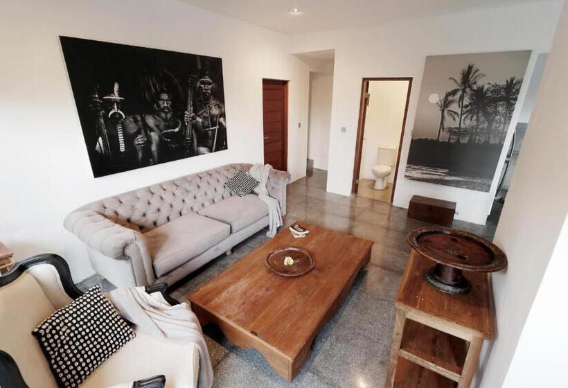 2침실 아파트 풀장구비, The Apartments Canggu