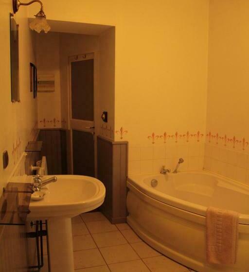 高级大房间, Anges Gardiens