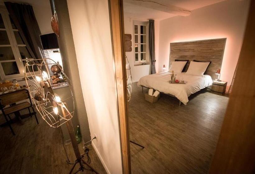 جناح جونيور مطل على الحديقة, La Maison Gustave