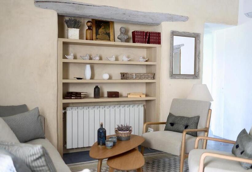 סוויטה עם מרפסת, Le Mas Les Eydins