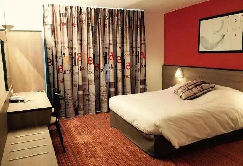 身障者適用キングサイズベッドルーム, Ace Hôtel Paris Roissy