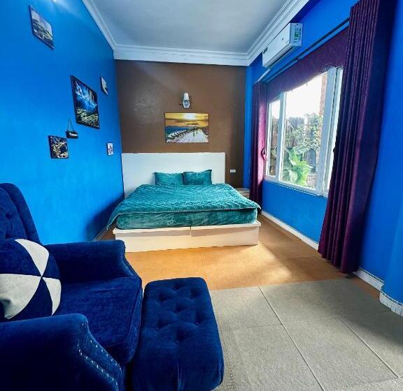 اتاق لوکس, Catcat Garden House