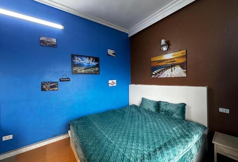 اتاق لوکس, Catcat Garden House