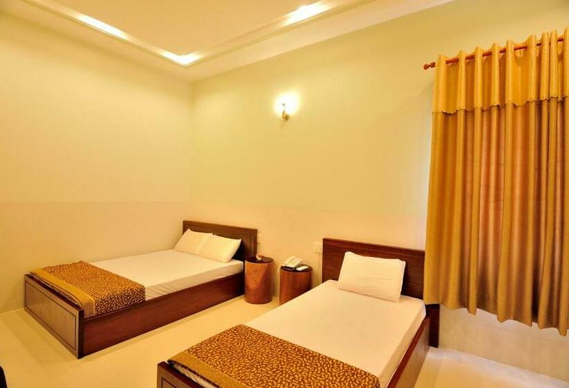 Economy Triple Room, Dong Xanh