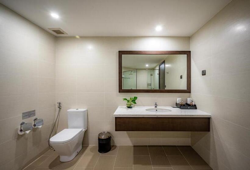 اتاق لوکس, The Malibu