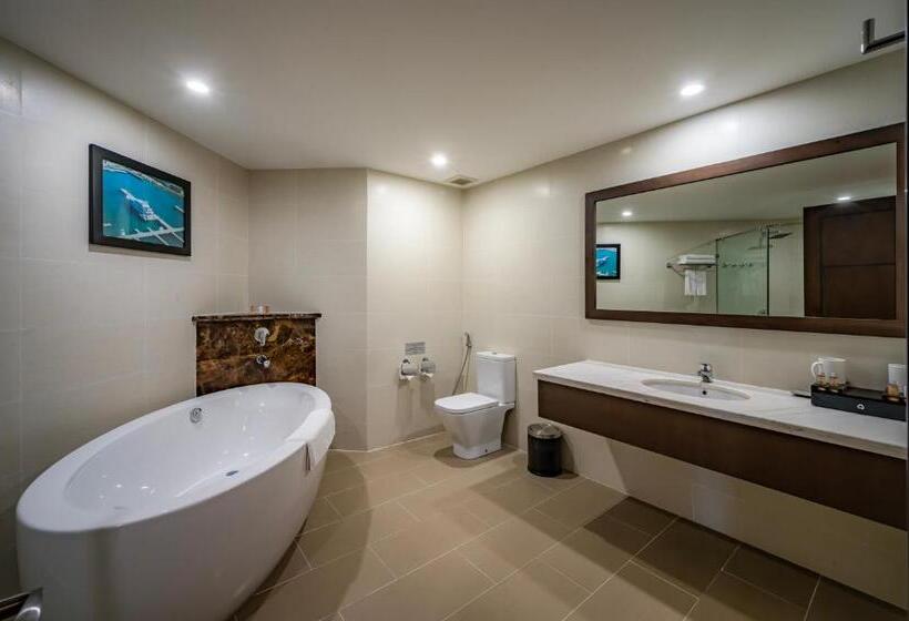 اتاق لوکس, The Malibu