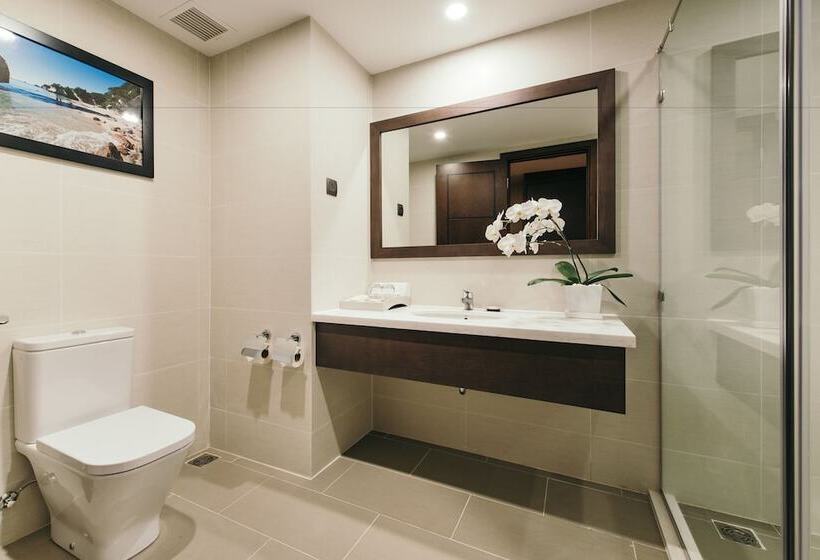 اتاق لوکس, The Malibu