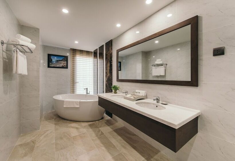 سوییت, The Malibu