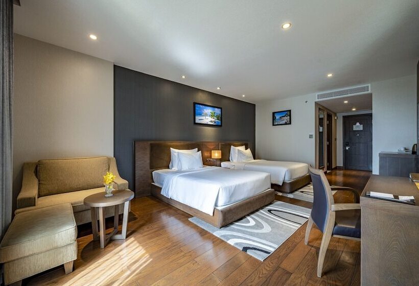 اتاق لوکس, The Malibu