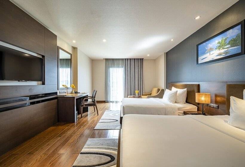 اتاق لوکس, The Malibu