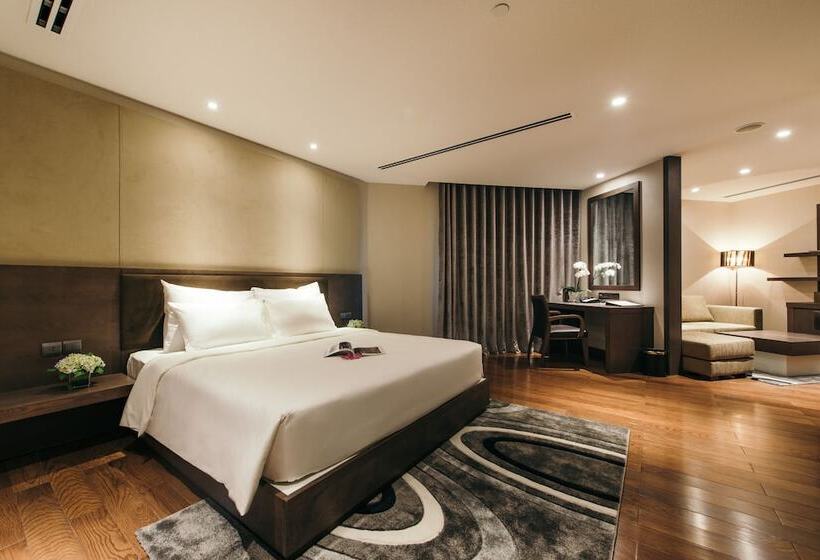 اتاق لوکس, The Malibu