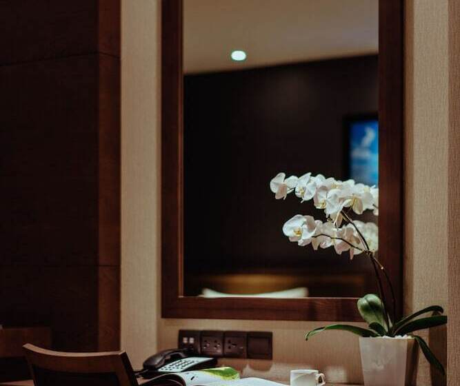 اتاق لوکس, The Malibu