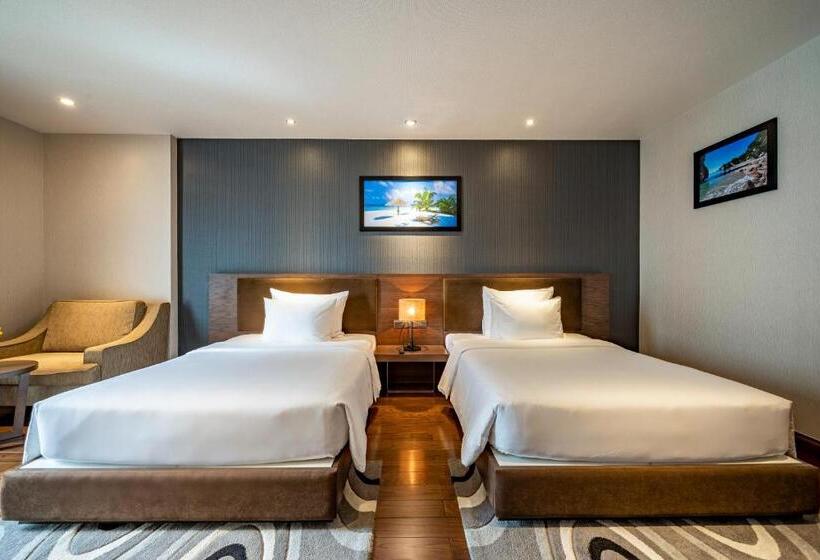 اتاق لوکس, The Malibu