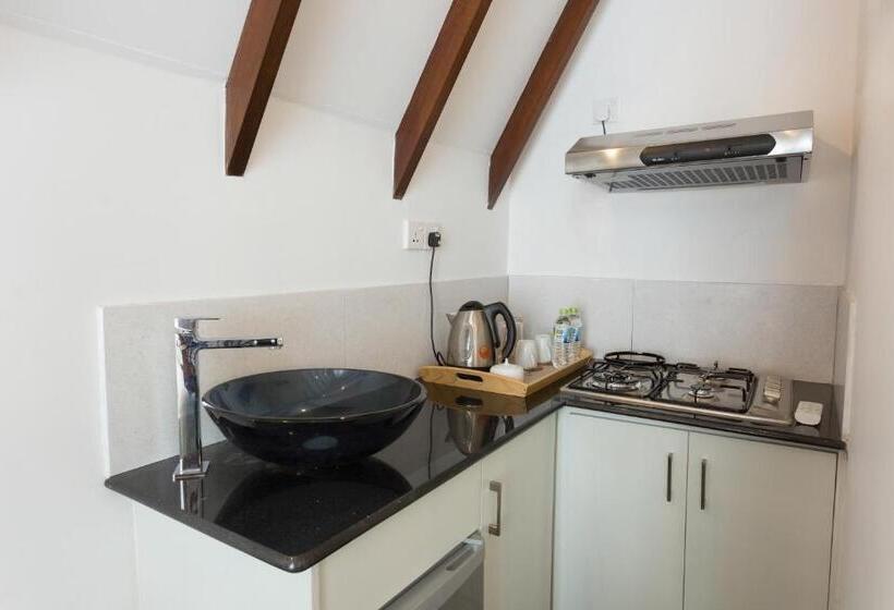 1 Yatak Odalı Lüks Villa, Orchid Villa Kandy