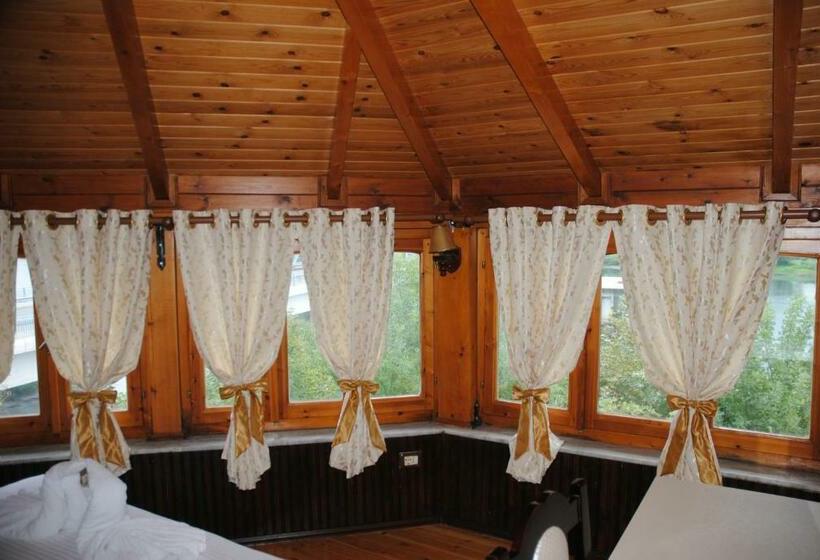 스탠다드 룸 호수 전망, Vataksi