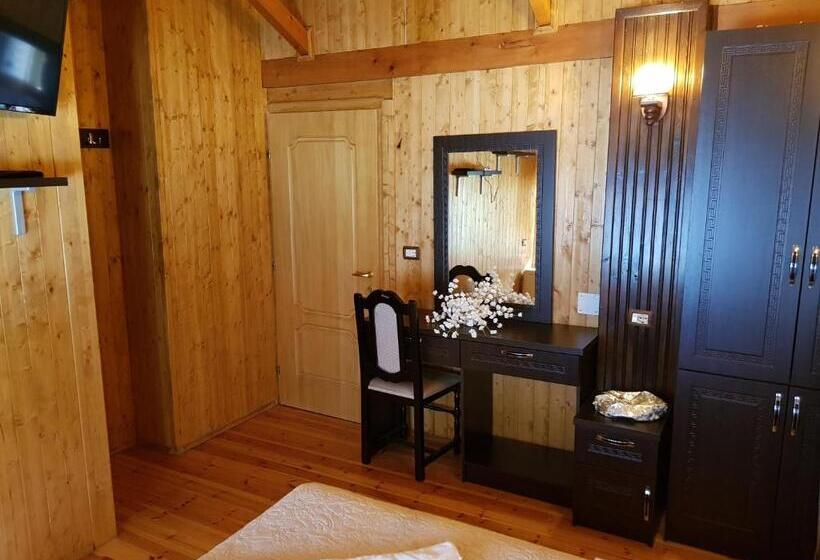 디럭스 룸, Vataksi