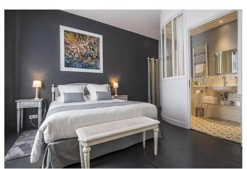 Talo 1 Makuuhuone, La Sauternaise, Luxury Boutique B&b