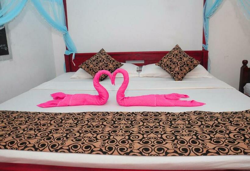 スタンダードルーム, Deutsch Lanka Hotel & Restaurant