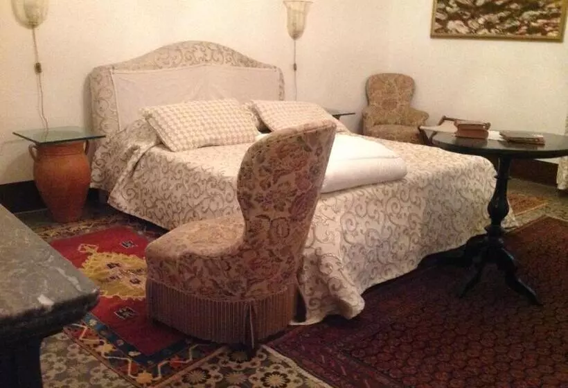 سوییت, B&b Di Charme Camelie Palazzo Nicotra