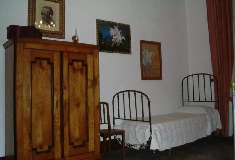 اتاق استاندارد, B&b Di Charme Camelie Palazzo Nicotra