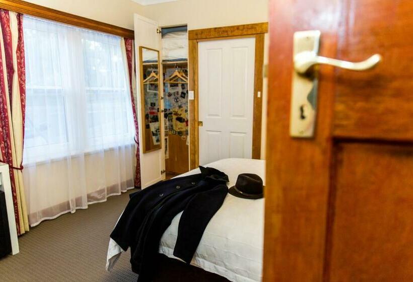 Номер Стандарт, Ashdowns Of Dover