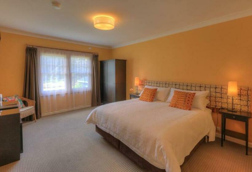 Номер Стандарт Кровать Кинг Адаптированный для Инвалидов, Ashdowns Of Dover