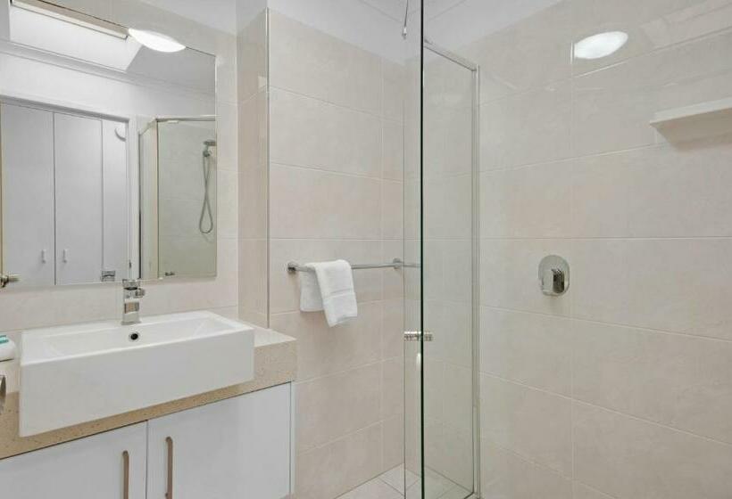 Апартаменты 2 Спальни Вид на Море, Capeview Apartments Caloundra