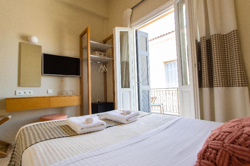 חדר סטנדרט, Athena