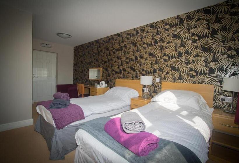 غرفة كلاسيكية, Brockley Hall