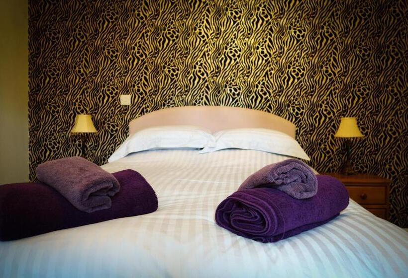 غرفة كلاسيكية, Brockley Hall