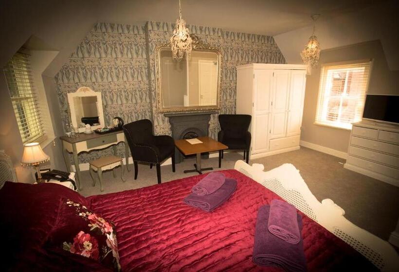 غرفة قياسية, Brockley Hall