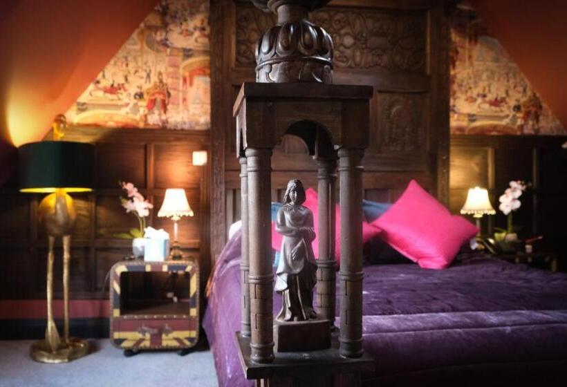 غرفة دور أخير, Brockley Hall