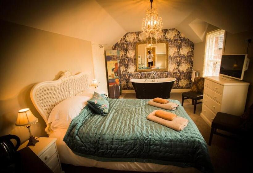 غرفة قياسية, Brockley Hall