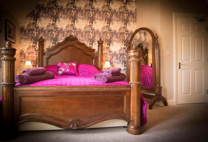 غرفة قياسية, Brockley Hall