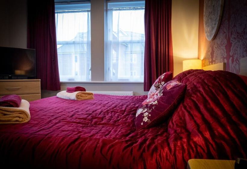 غرفة كلاسيكية, Brockley Hall