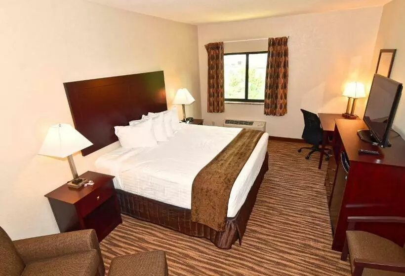 キングサイズベッドのスタンダードルーム, Cobblestone Inn & Suites   Clarion