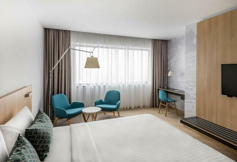 带大床的标准间, Courtyard By Marriott Brno