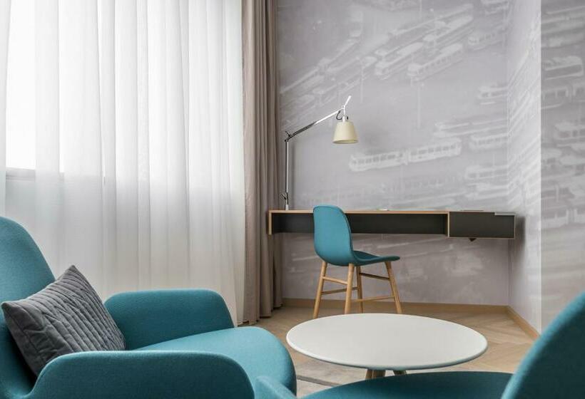 带大床的标准间, Courtyard By Marriott Brno