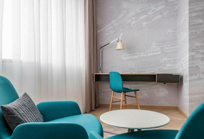 带大床的标准间, Courtyard By Marriott Brno