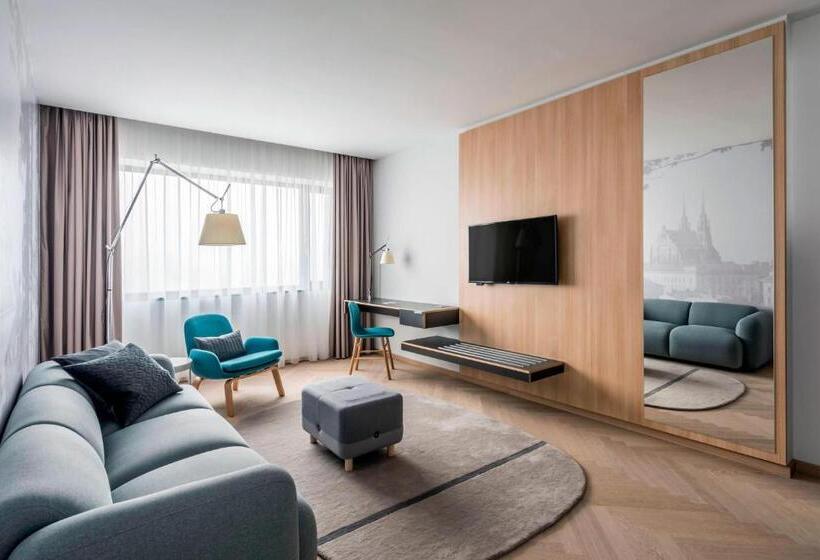 Люкс Вид на Город, Courtyard By Marriott Brno