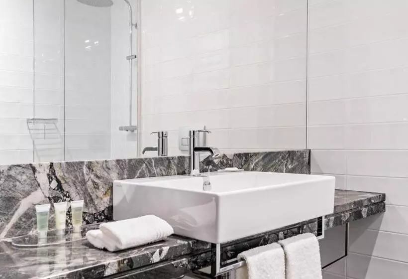 スタンダードルーム, Courtyard By Marriott Brno